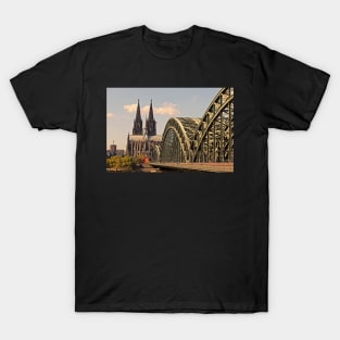 Köln Cathedral and Bridge T-Shirt